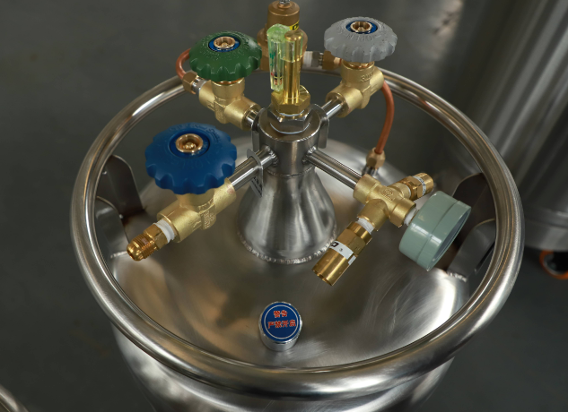 液氮補給罐 液氮補給罐